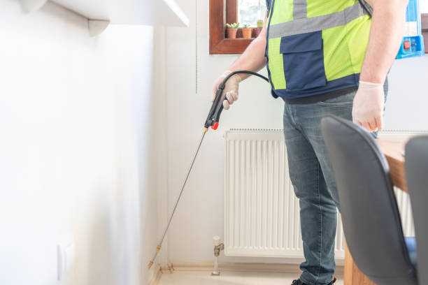 Best Pest Prevention Services  in Lindstrom, MN
